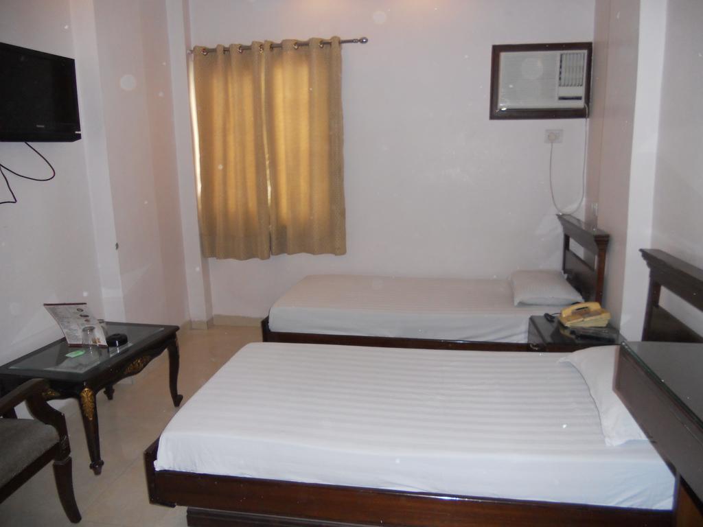 Amax Inn Nuova Delhi Camera foto